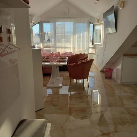 Perla 2 Studio Burgas Bagian luar foto